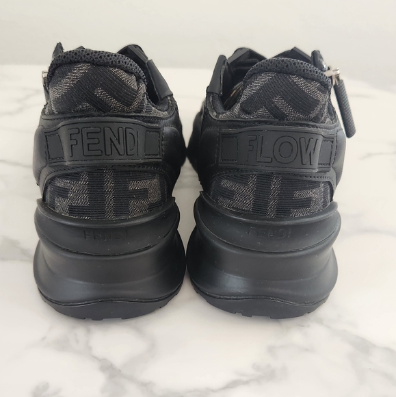 Fendi Flow Sneakers Unisex Womens Size 7 Mens Size 5.5 - Picture 15 of 15